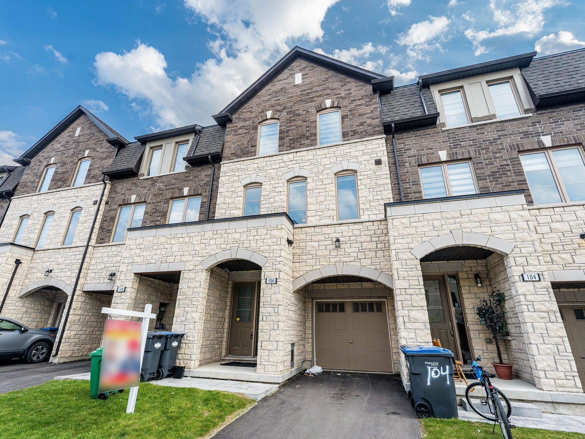 Brampton, ON L6P 4N6,106 Halliford PL