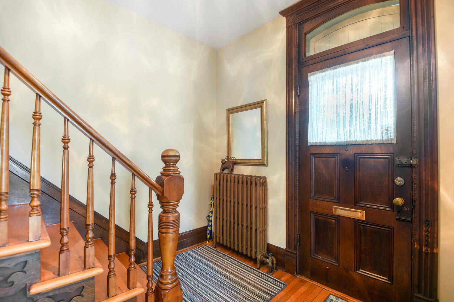 Brockville, ON K6V 2E3,71 Bethune ST
