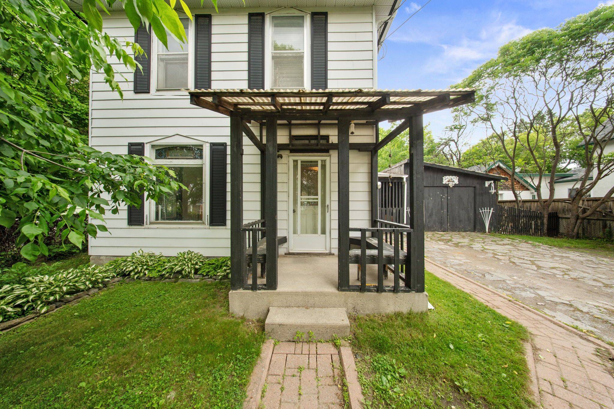 Havelock-belmont-methuen, ON K0L 1Z0,41 George ST E
