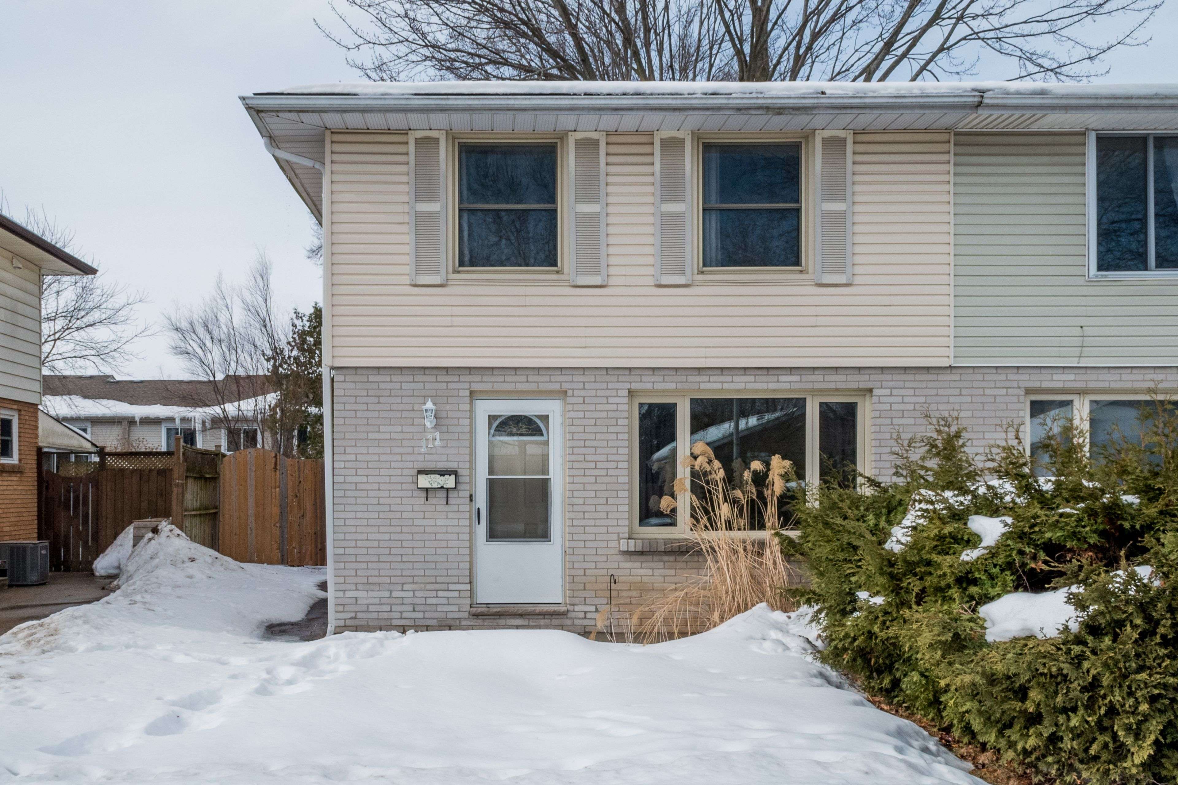 London South, ON N6E 1E7,111 Woodrow CRES