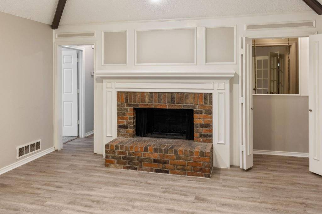 Hurst, TX 76054,3233 David Drive