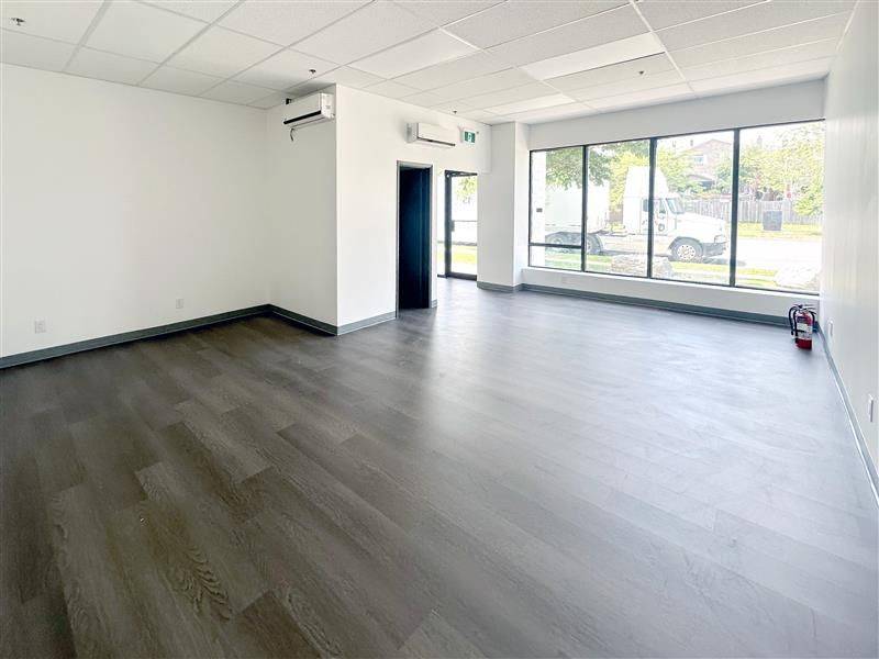 Toronto E07, ON M1S 5W1,585 Middlefield RD #15