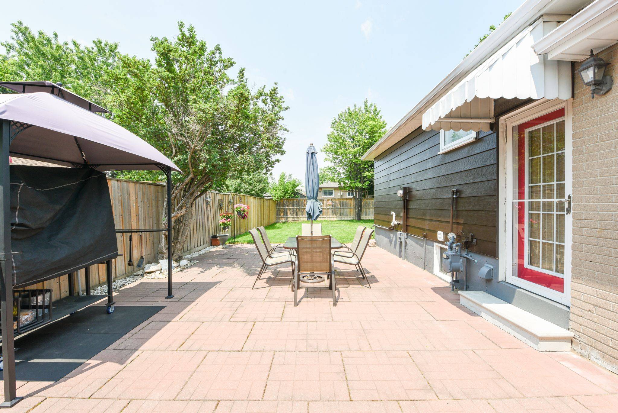 Brampton, ON L6T 3M6,135 Folkstone CRES