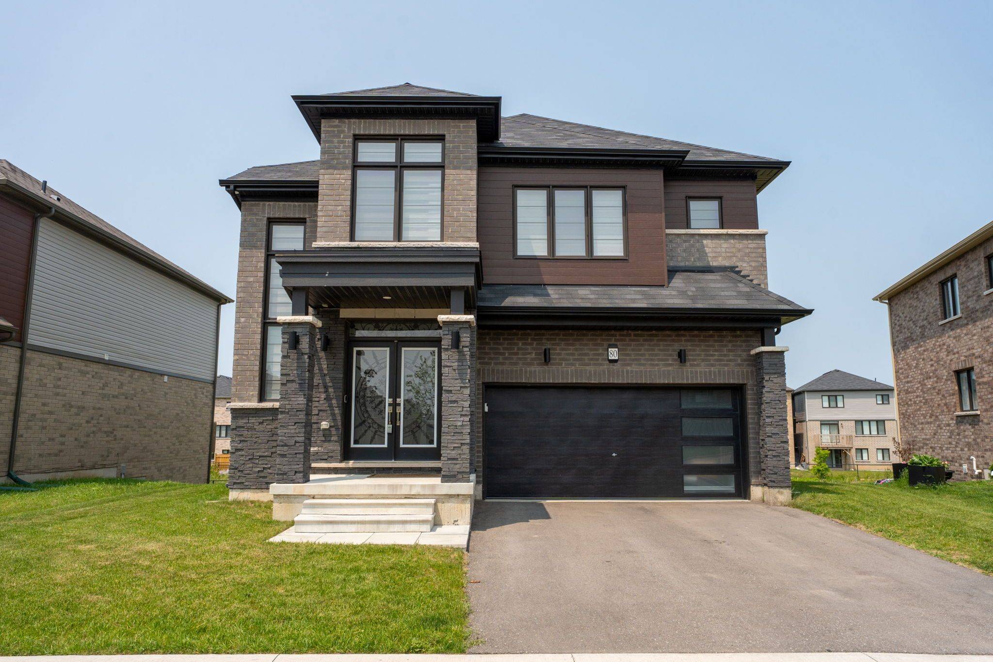 Thorold, ON L2V 0K3,80 Explorer WAY