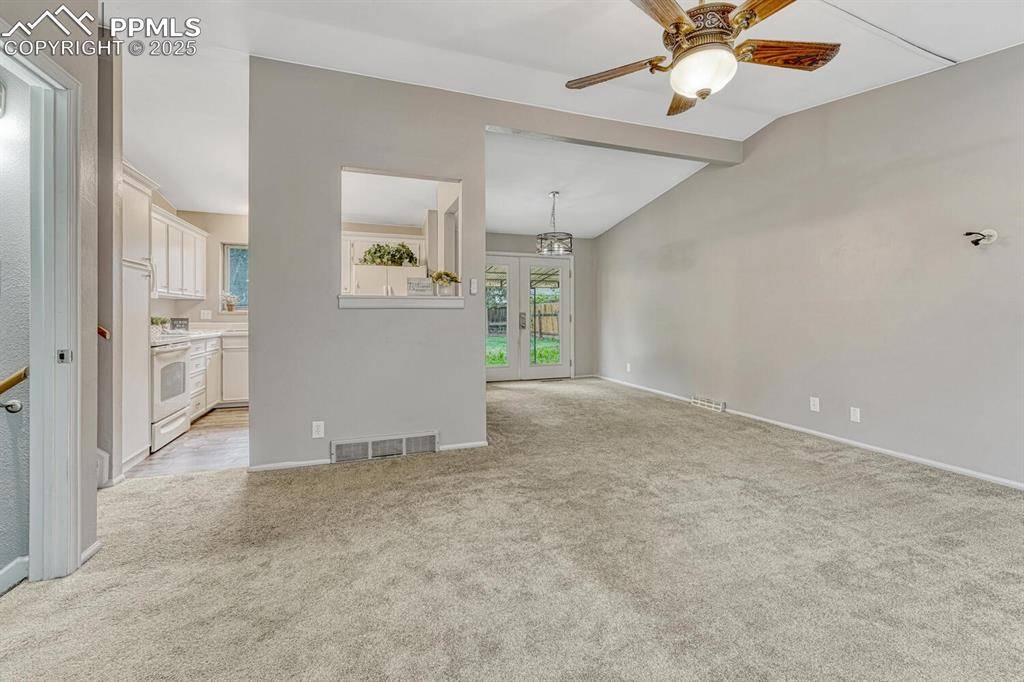 Colorado Springs, CO 80907,2729 N Prospect ST