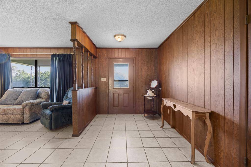 Hubbard, TX 76648,150 N Powell Drive