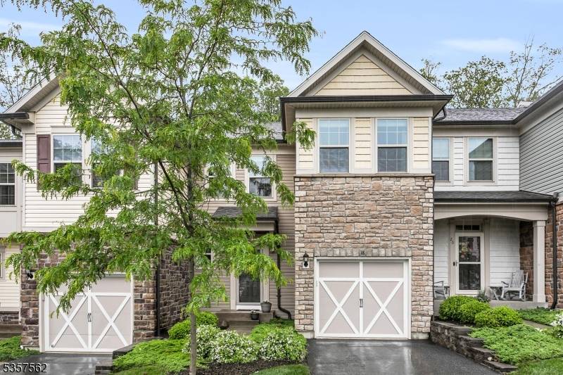 Randolph Twp., NJ 07869,18 Brompton Pl