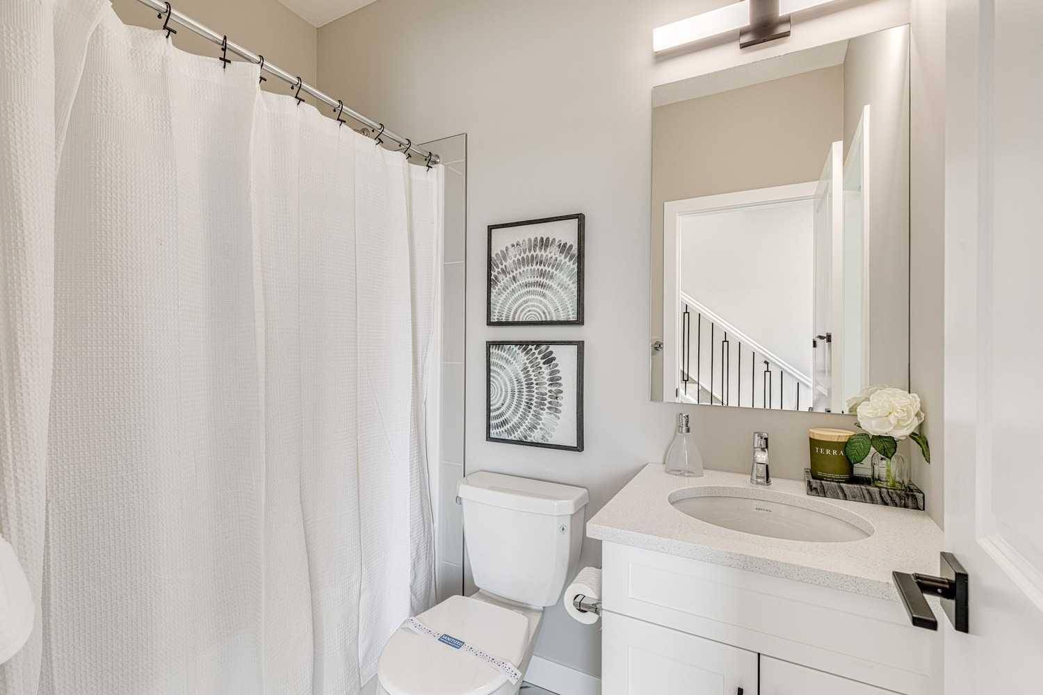 Calgary, AB T2A 7M5,175 Belvedere CRES SE