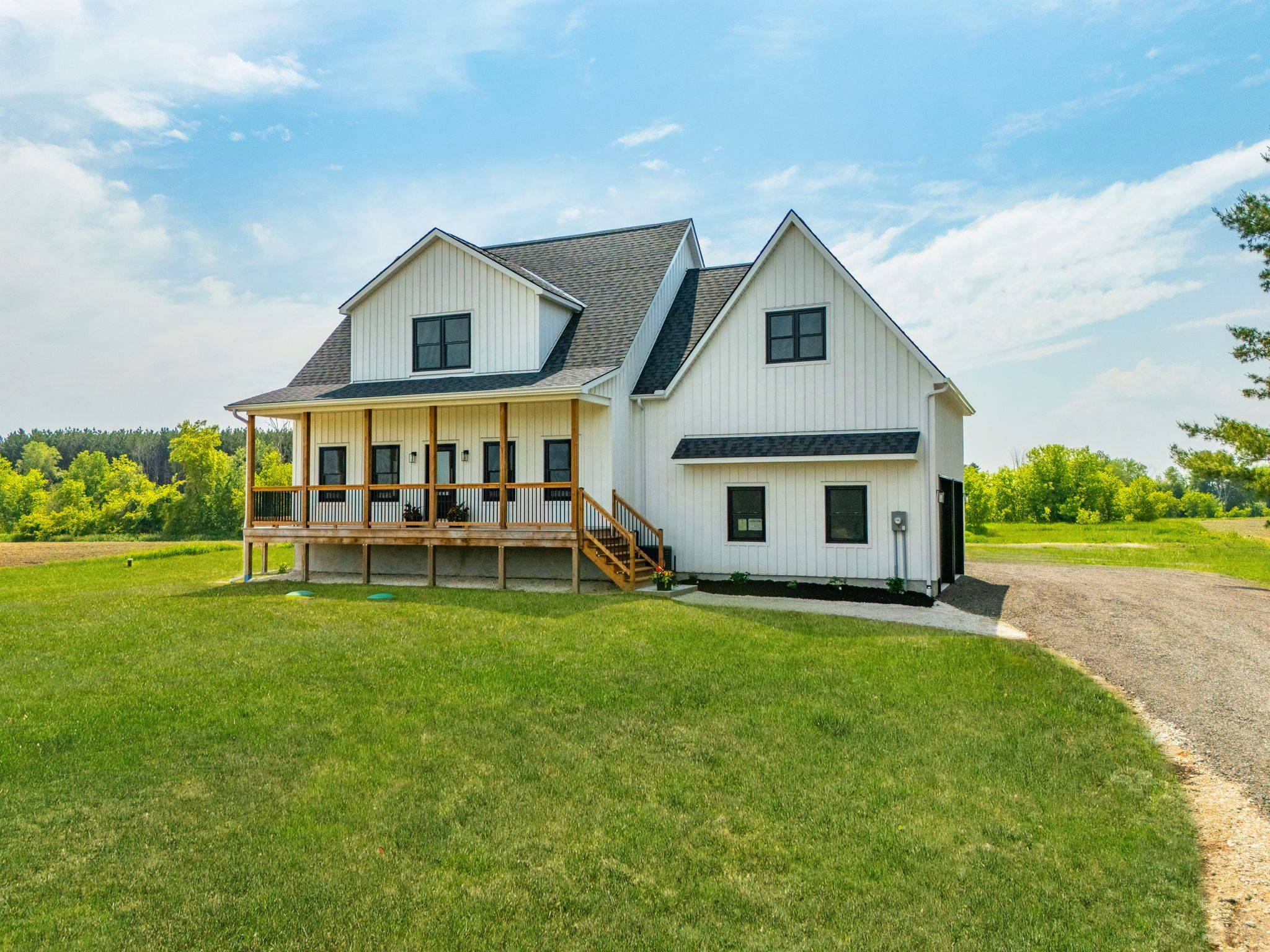 Clearview, ON L0M 1N0,10906 County Road 10 N/A