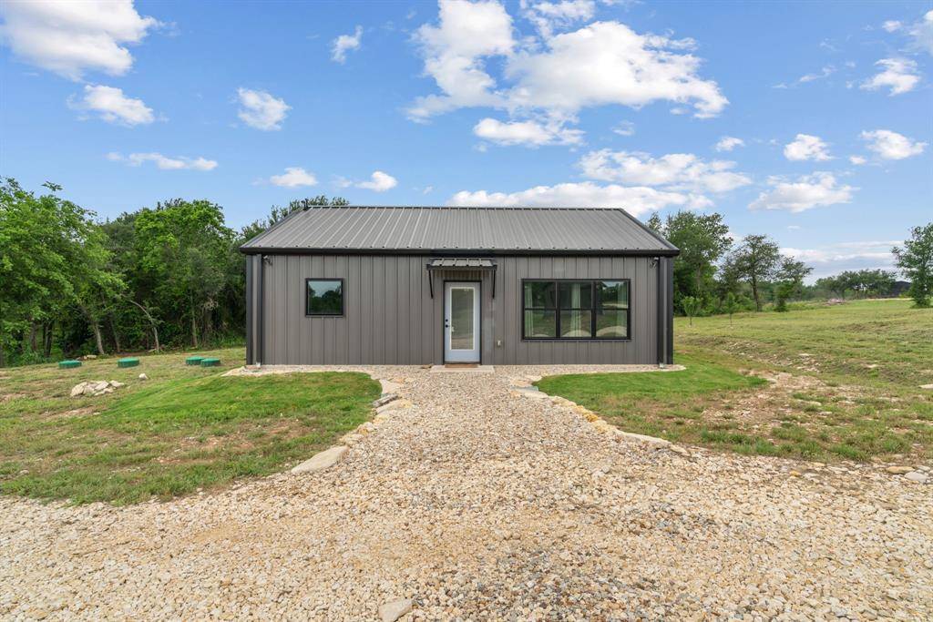 Stephenville, TX 76401,400 Round Up Court