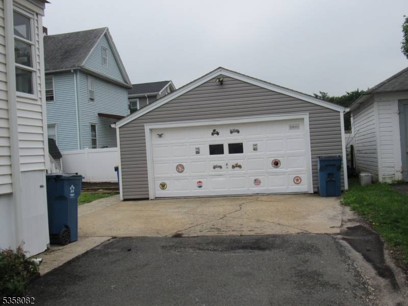 North Plainfield Boro, NJ 07060,277 Watchung Ave