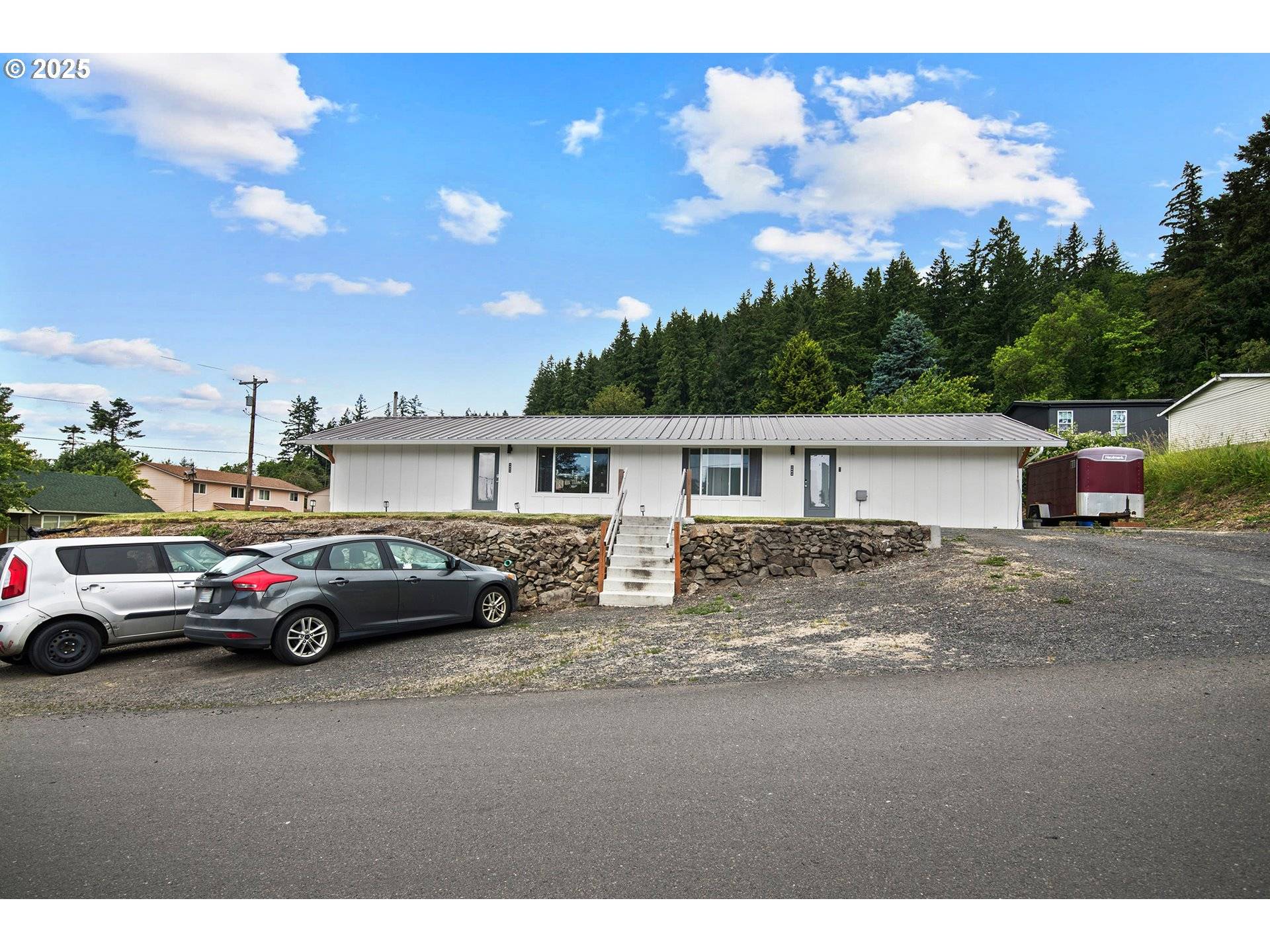 Kalama, WA 98625,1002 CEDAR ST