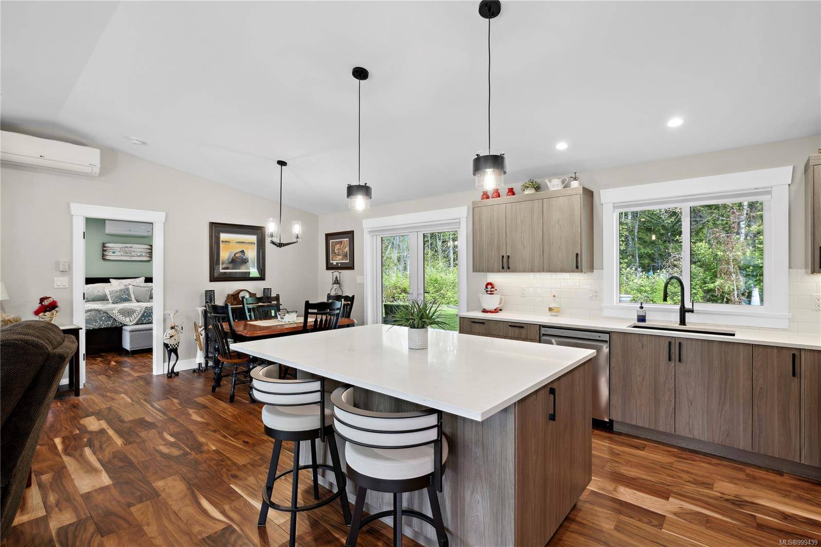 Qualicum Beach, BC V9K 2R6,1905 Timberlake Pl