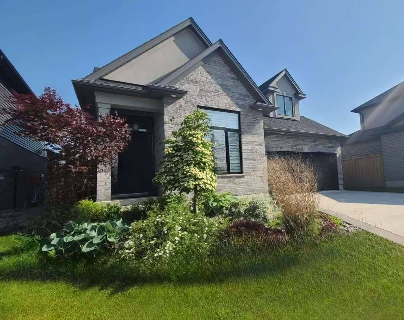Woodstock, ON N4S 0E1,600 Hawthorne PL
