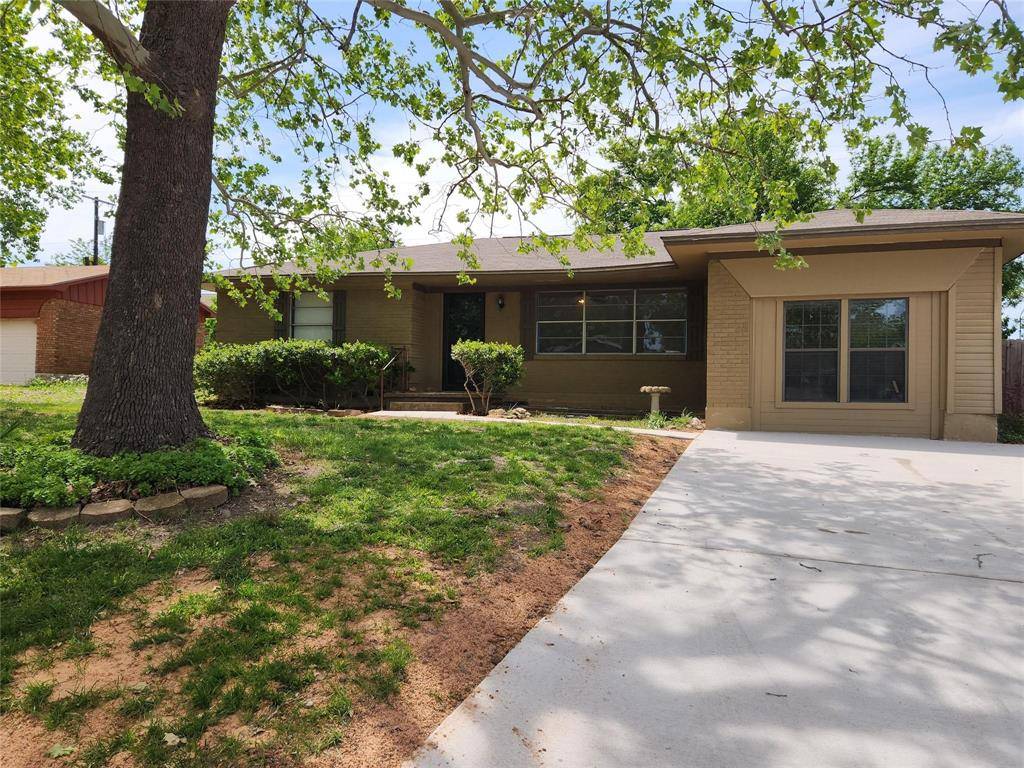 Howe, TX 75459,102 King Avenue