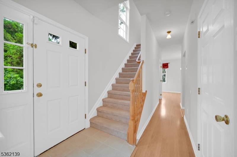 Nutley Twp., NJ 07110,231 Swathmore Dr