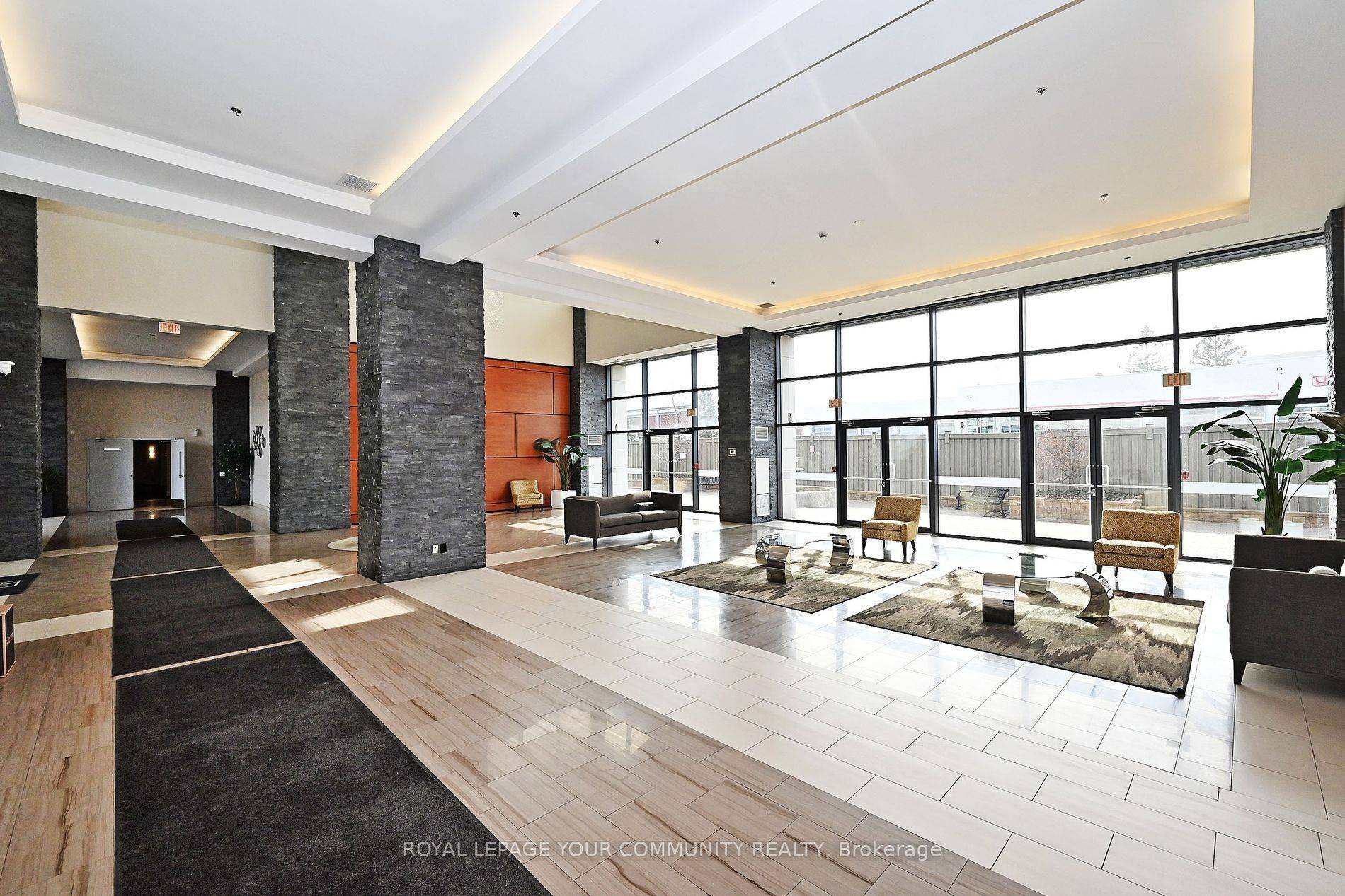Vaughan, ON L4L 8C3,12 Woodstream BLVD #1018