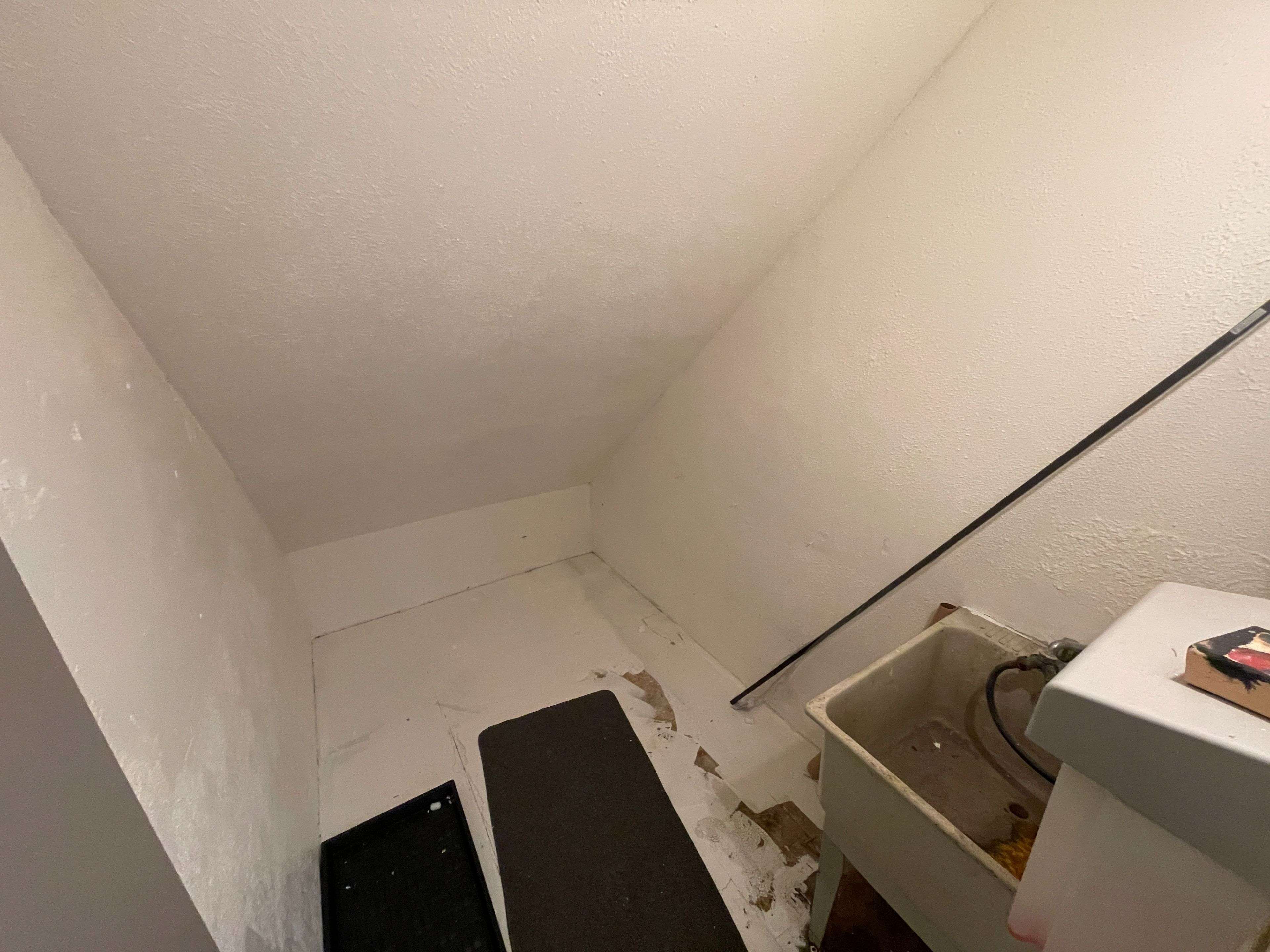 Midland, ON L4R 3M3,248 King ST