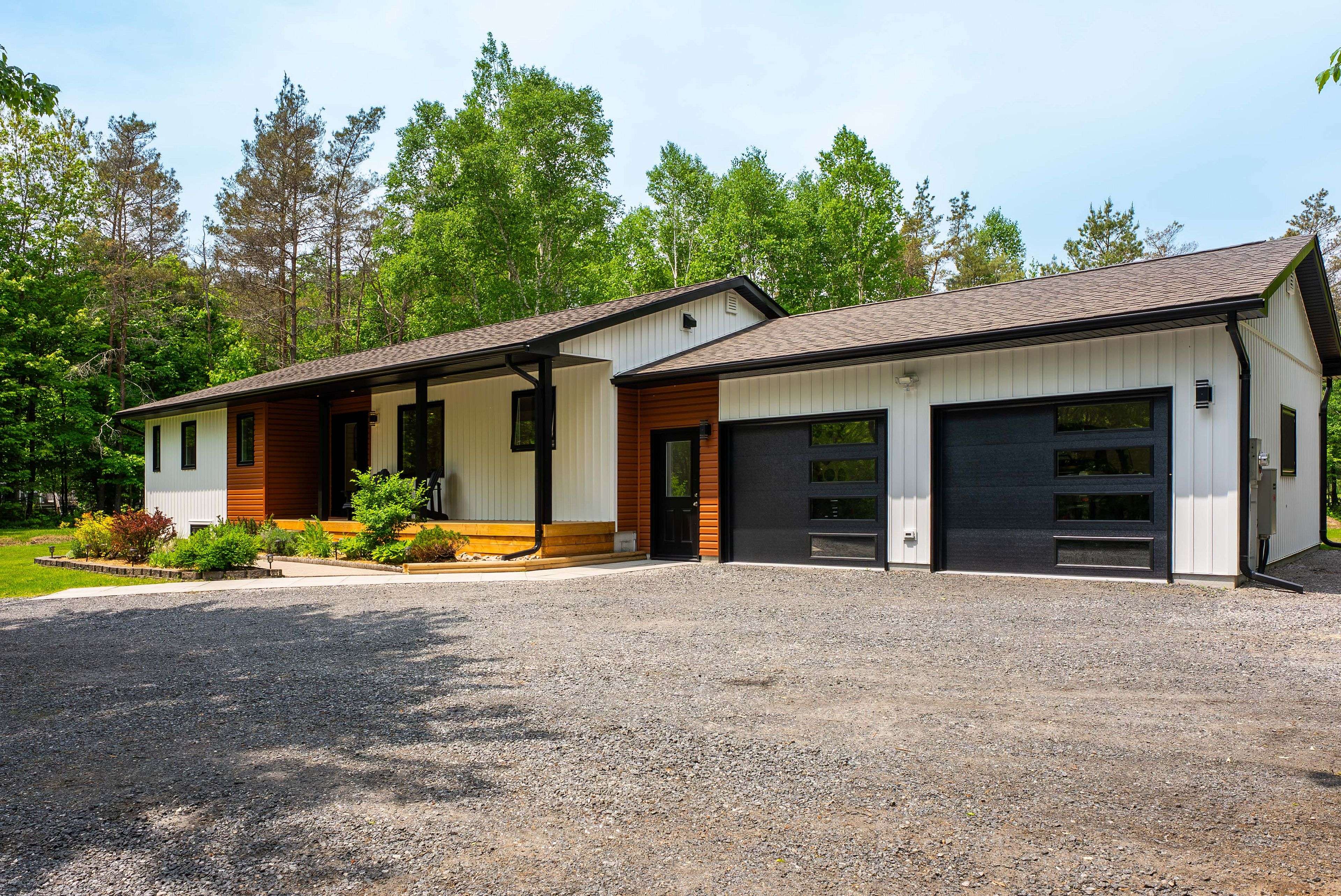 Huntsville, ON P1H 2N5,348 Fowlers RD