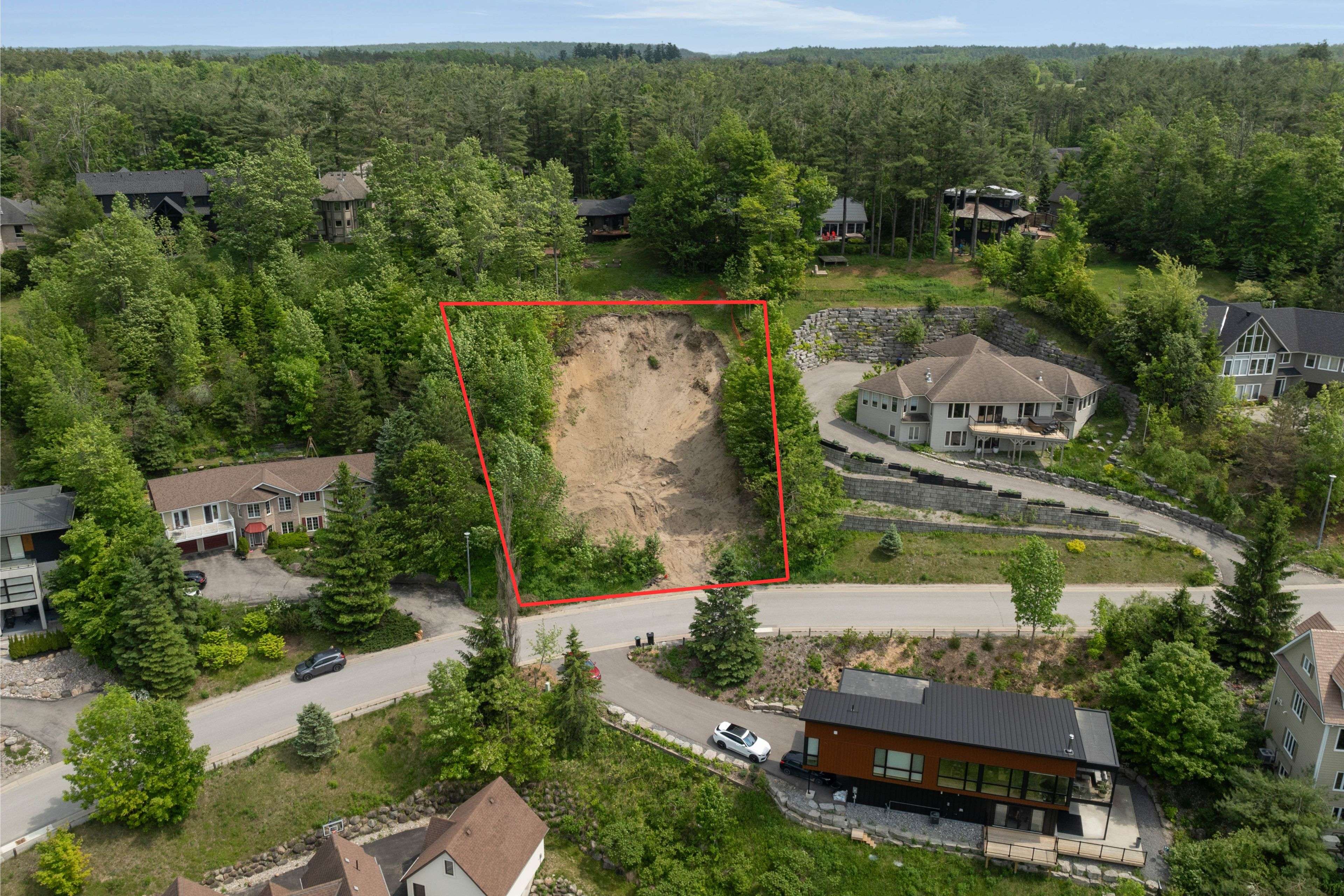 Oro-medonte, ON L0L 2L0,12 Valleycrest DR