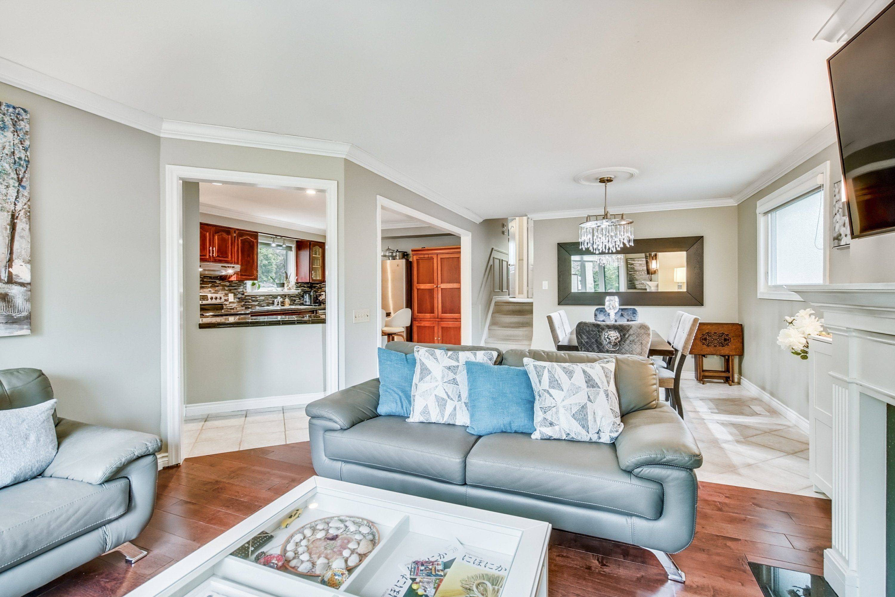 Burlington, ON L7M 1H2,1310 Sycamore DR