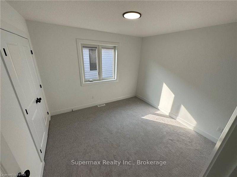 London South, ON N6P 0J8,3856 Ayrshire AVE