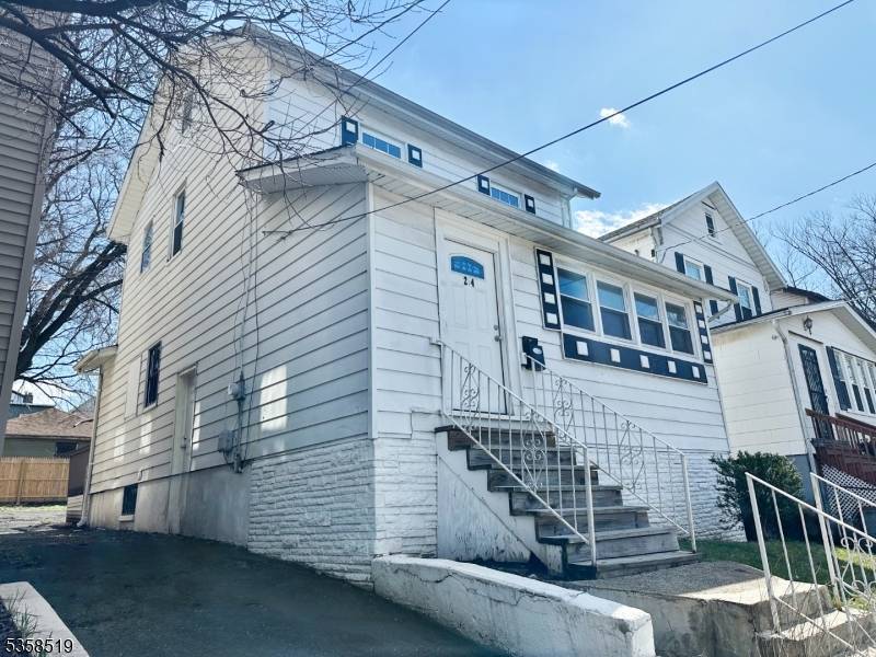Irvington Twp., NJ 07111,214 Maple Ave