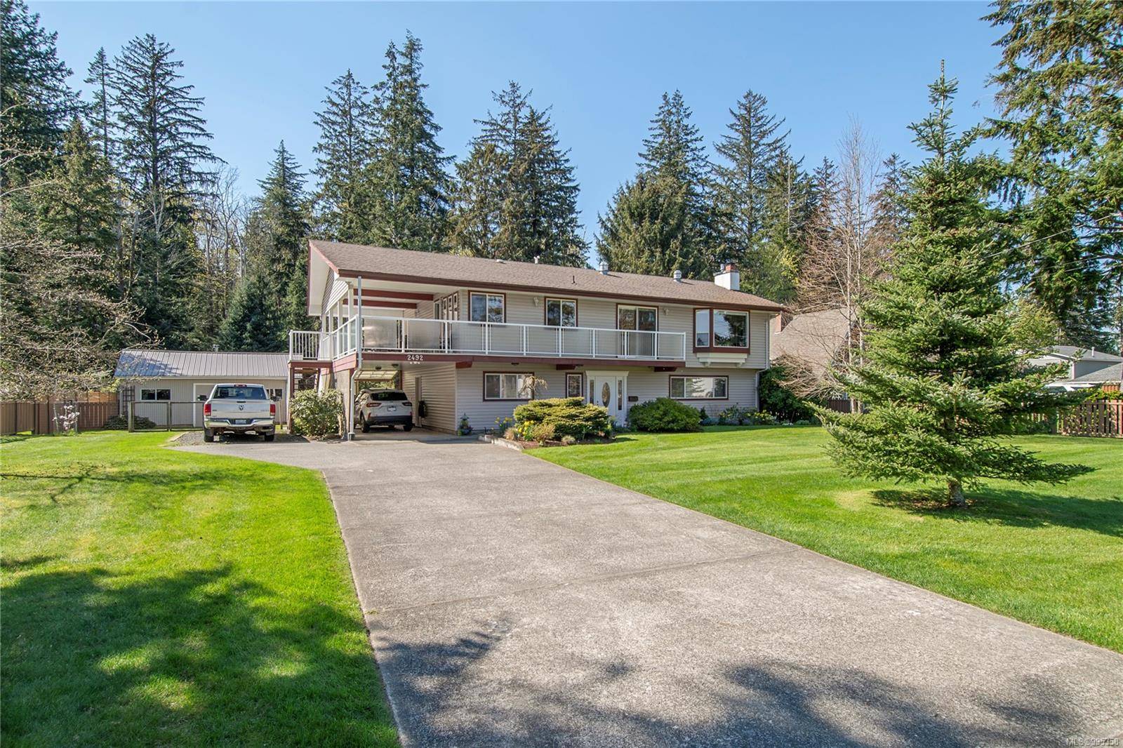 Campbell River, BC V9W 4W6,2492 Dolly Varden Rd