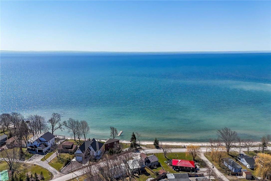 Haldimand, ON N0A 1P0,271 BLUE WATER Pkwy