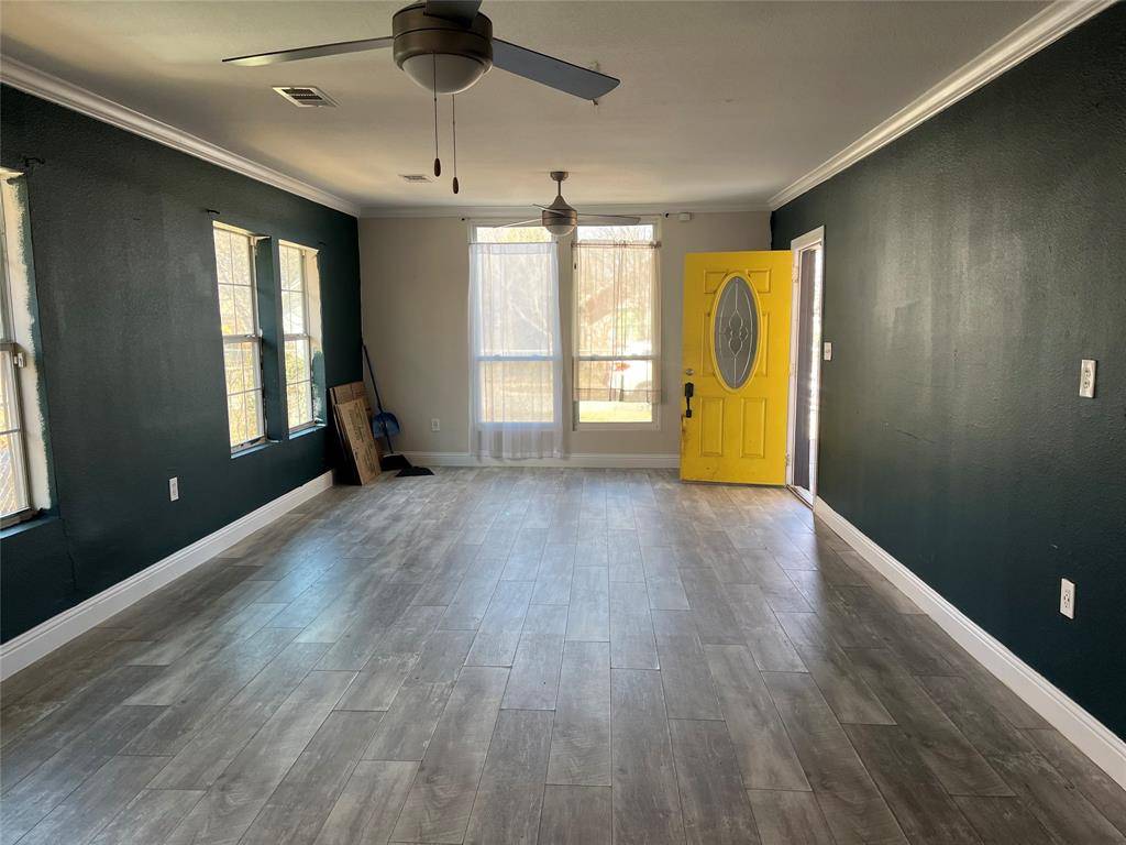 Fort Worth, TX 76104,944 E Baltimore Avenue