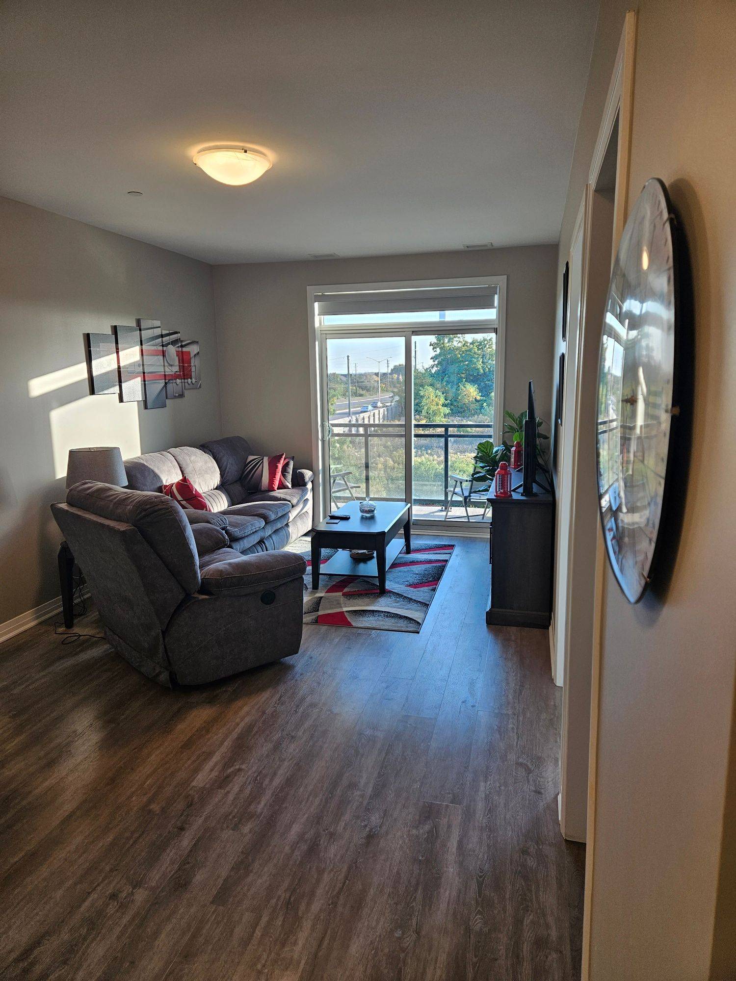 Oakville, ON L6M 4L9,95 Dundas ST W #116