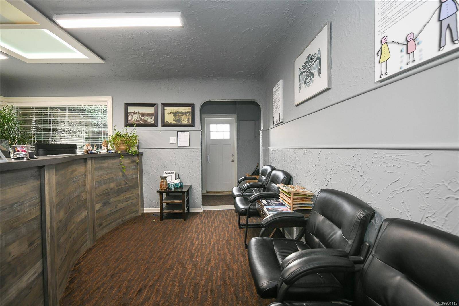 Courtenay, BC V9N 1M5,535 6th St