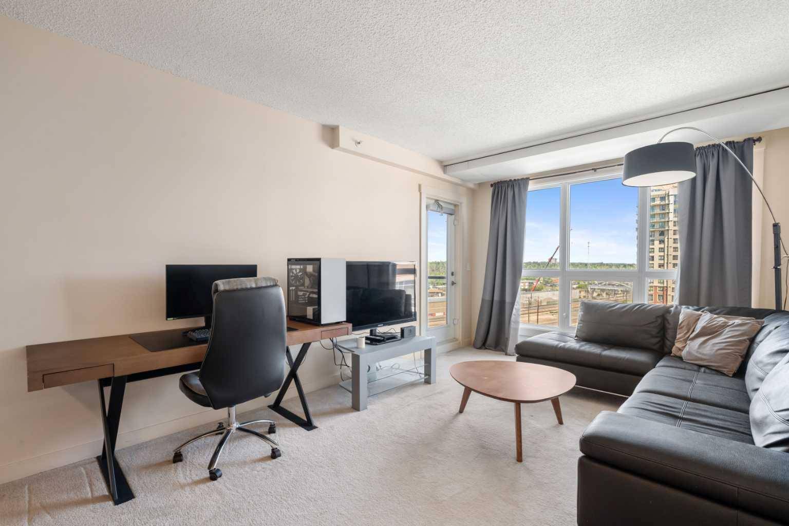 Calgary, AB T2V 2W3,8880 Horton RD SW #805