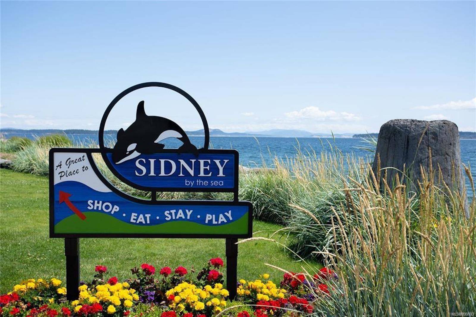 Sidney, BC V8L 3C9,9650 First St #416