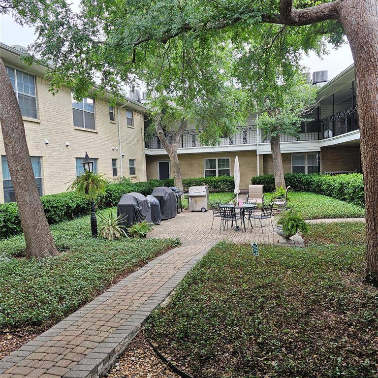Dallas, TX 75206,5818 E University Boulevard #109