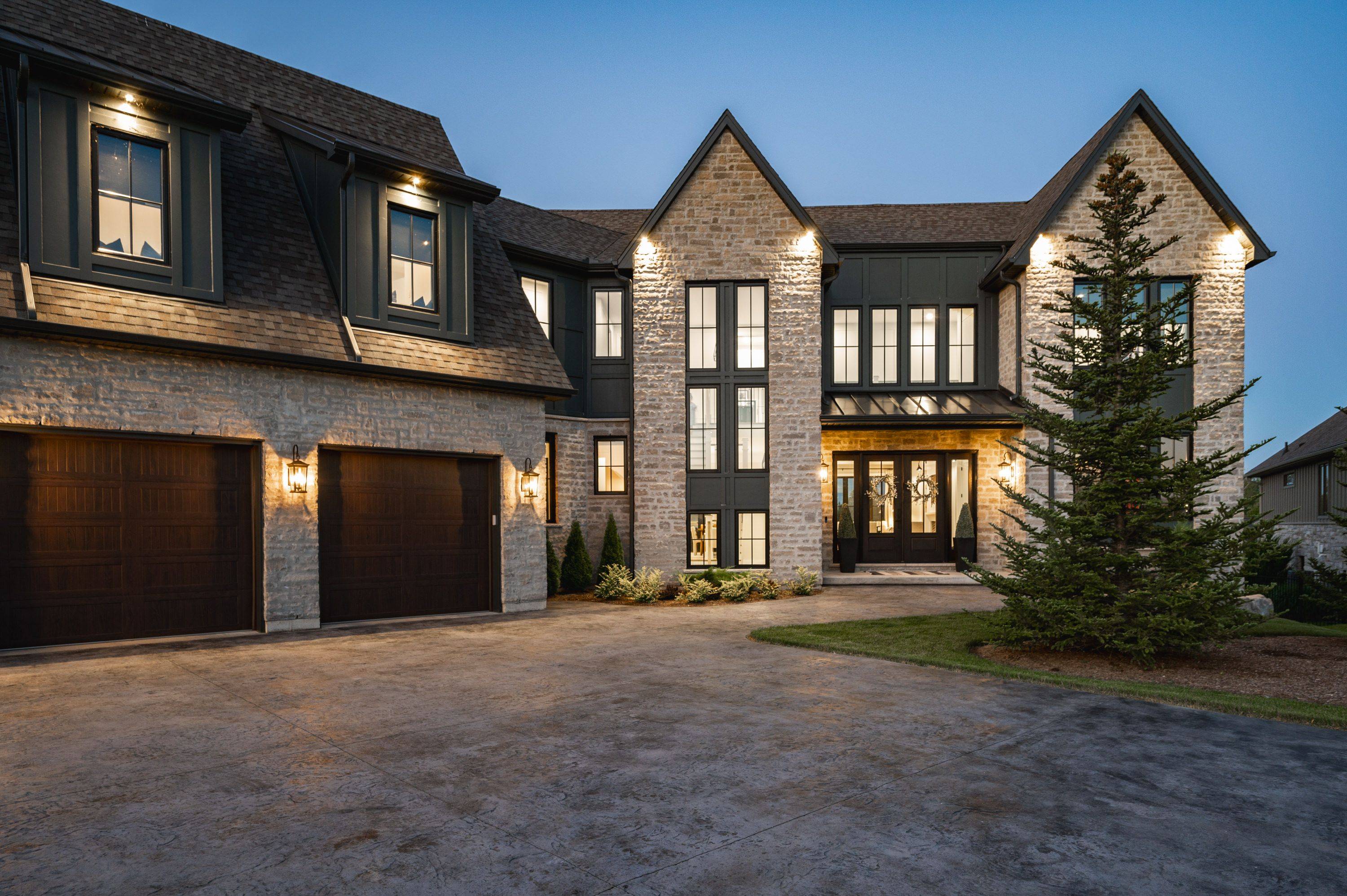 Middlesex Centre, ON N0L 1R0,9861 Glendon DR #202