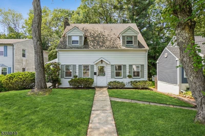 Livingston Twp., NJ 07039,15 N Ashby Ave
