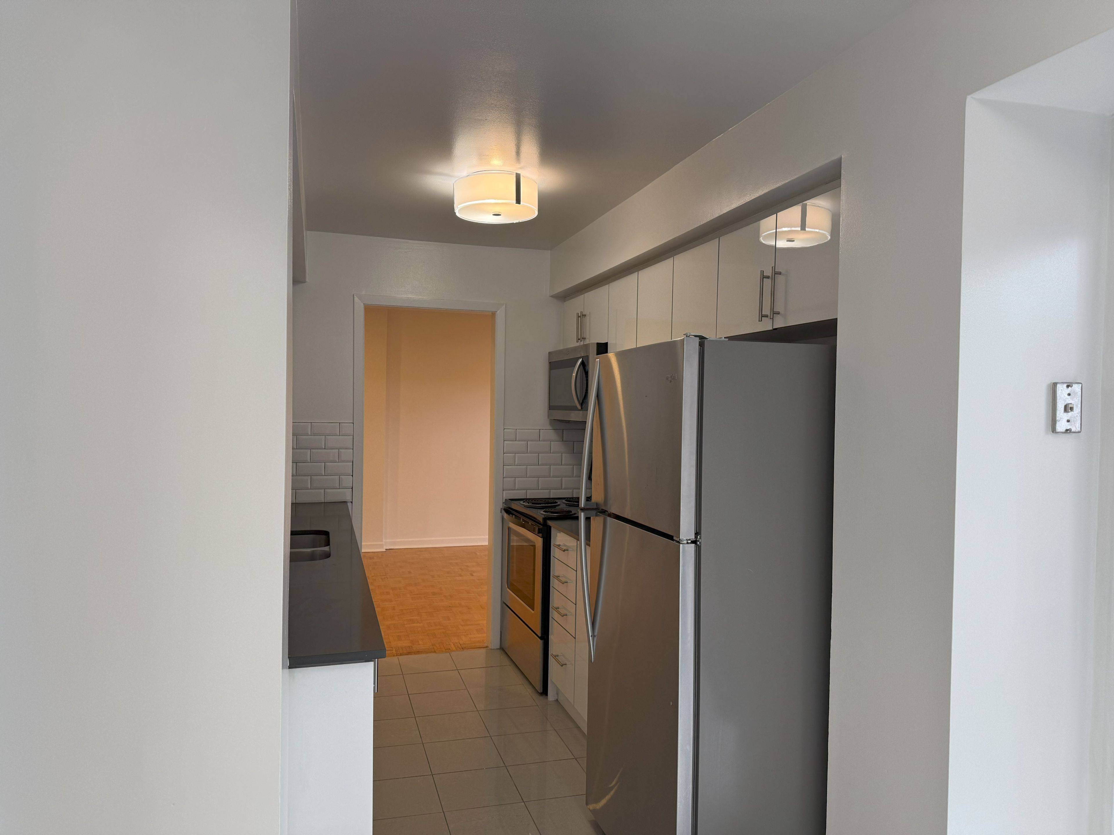 Toronto C12, ON M2L 2T9,390 Woodsworth RD #24