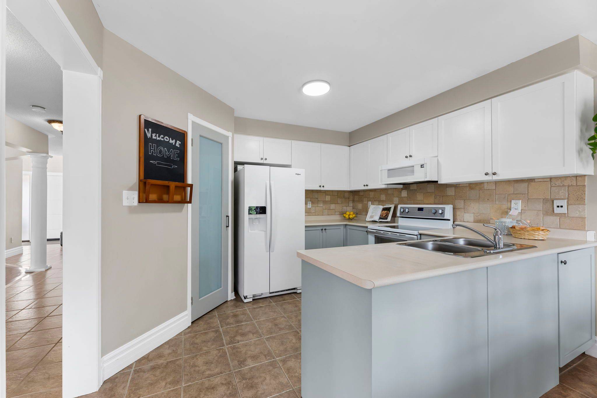 Oshawa, ON L1K 2X7,1151 Ashgrove CRES