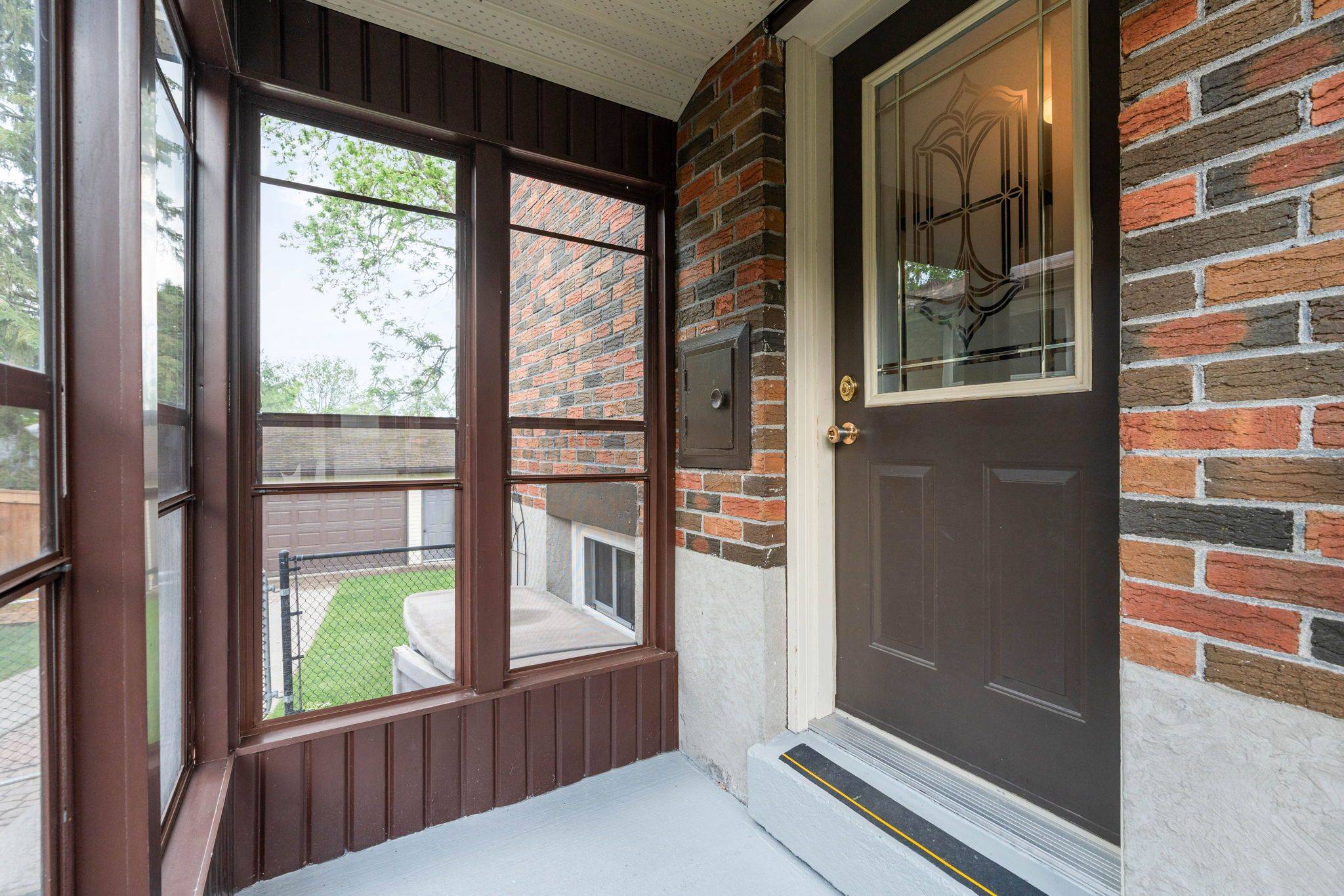 Barrie, ON L4M 2S1,11 North ST