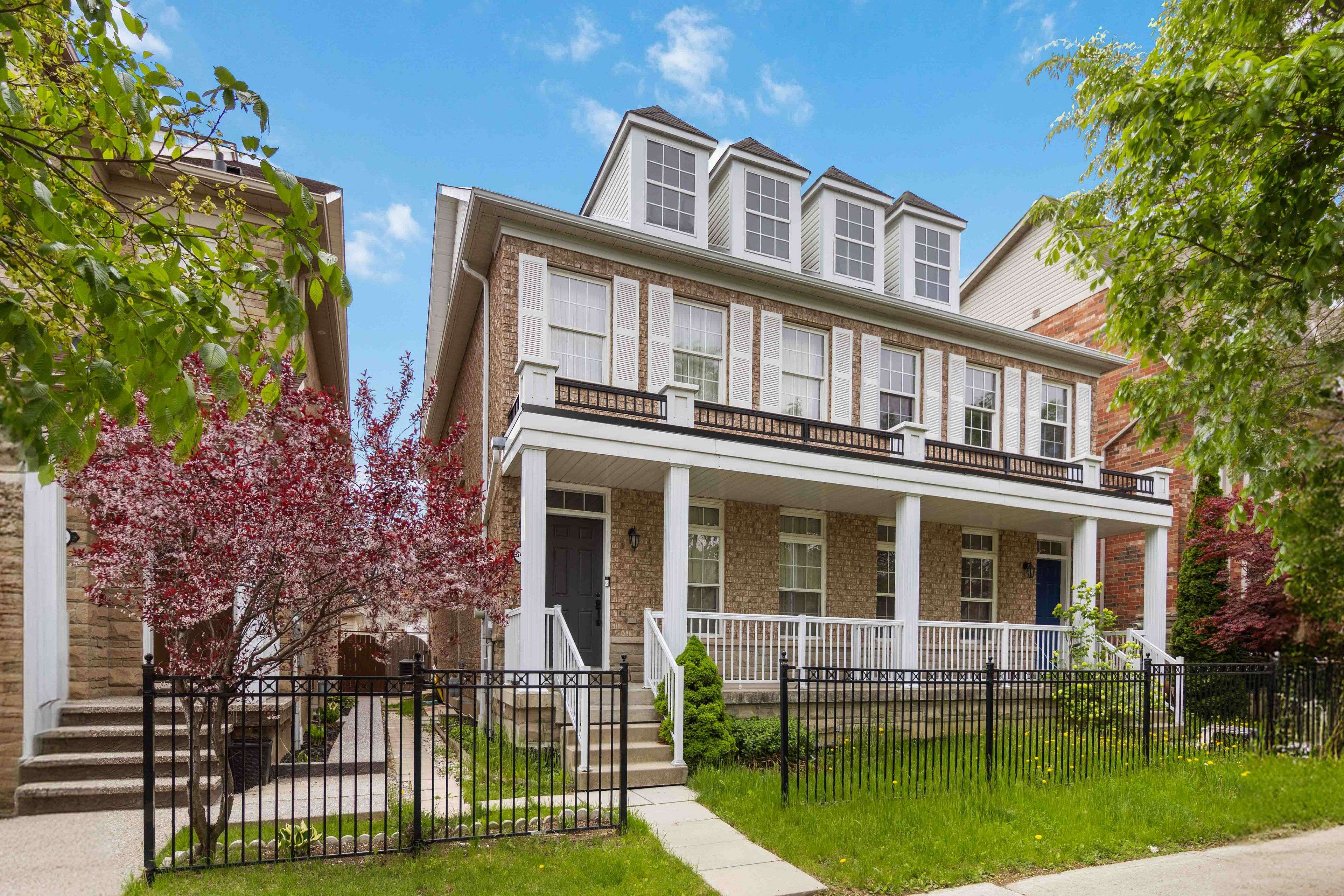 Mississauga, ON L5M 0G5,5438 Tenth Line W #Bsmt
