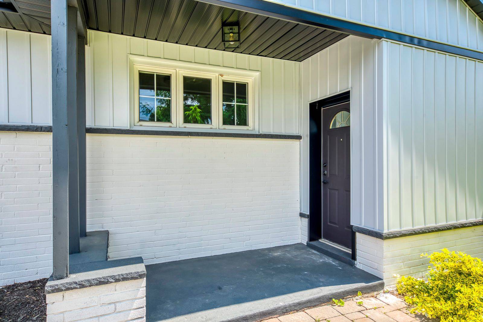 Oakville, ON L6L 4E7,445 Samford PL