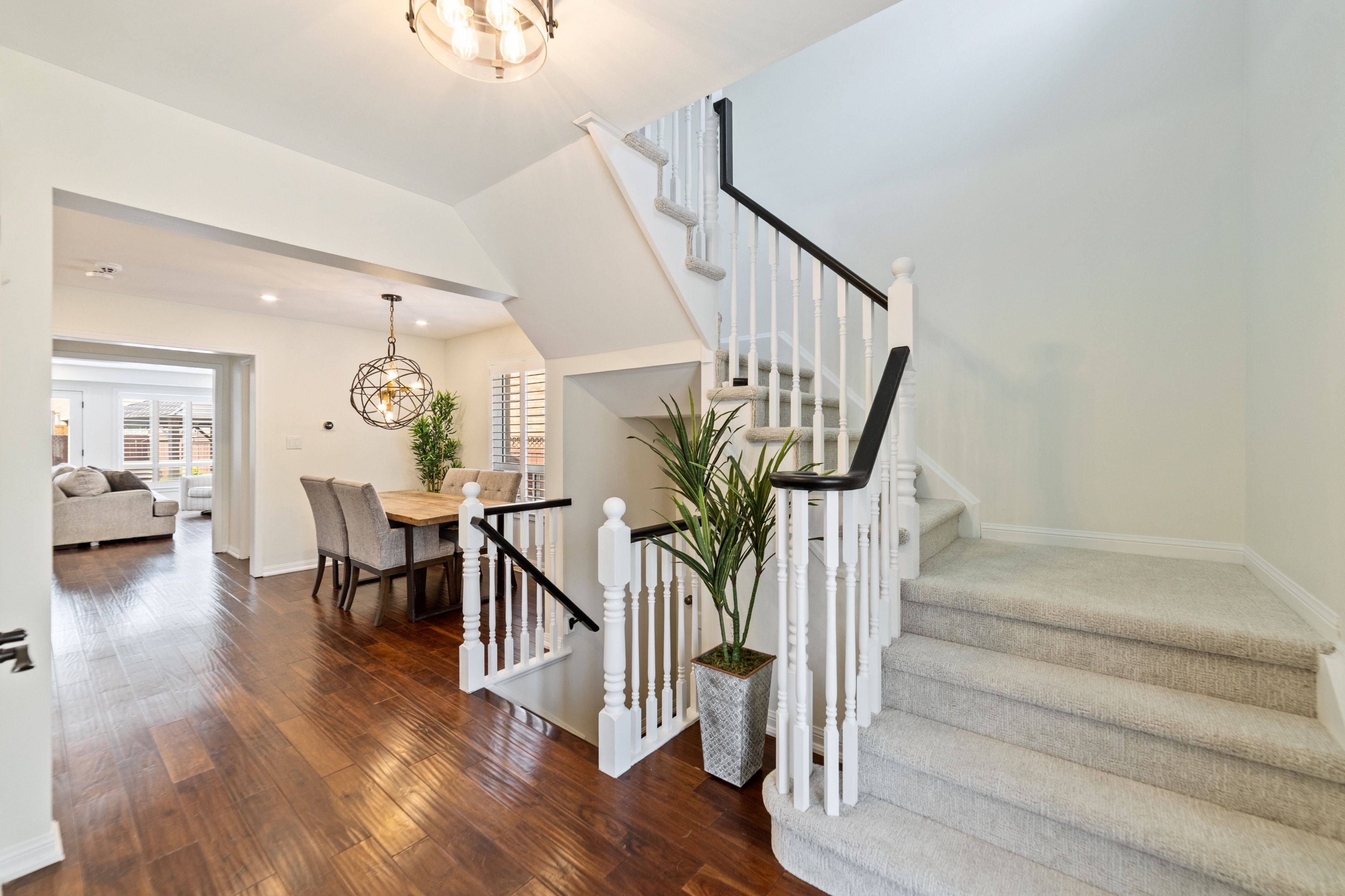 Burlington, ON L7M 0A8,4087 Gunby CRES