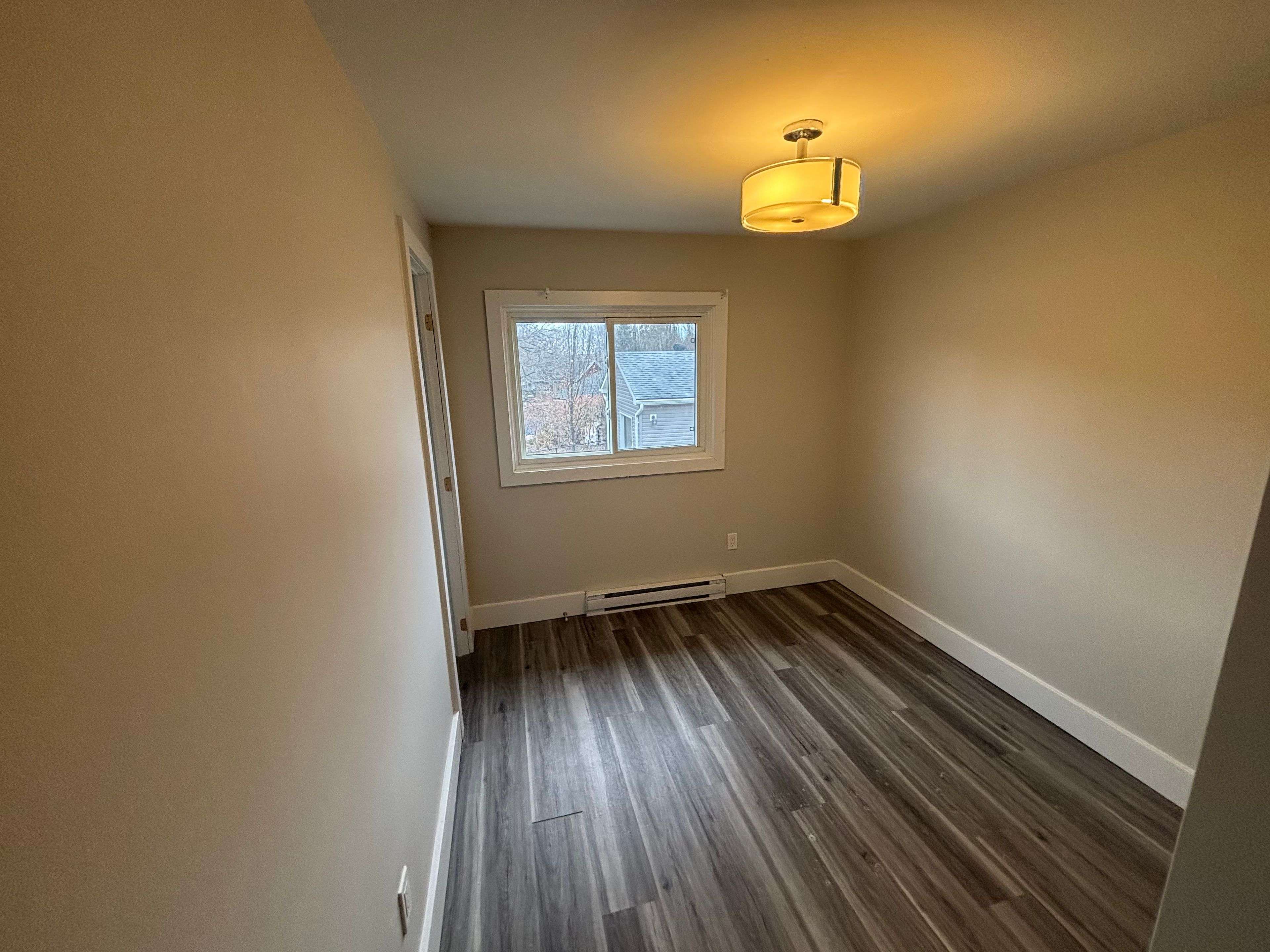 St. Thomas, ON N5R 1H7,75 Elm ST #13