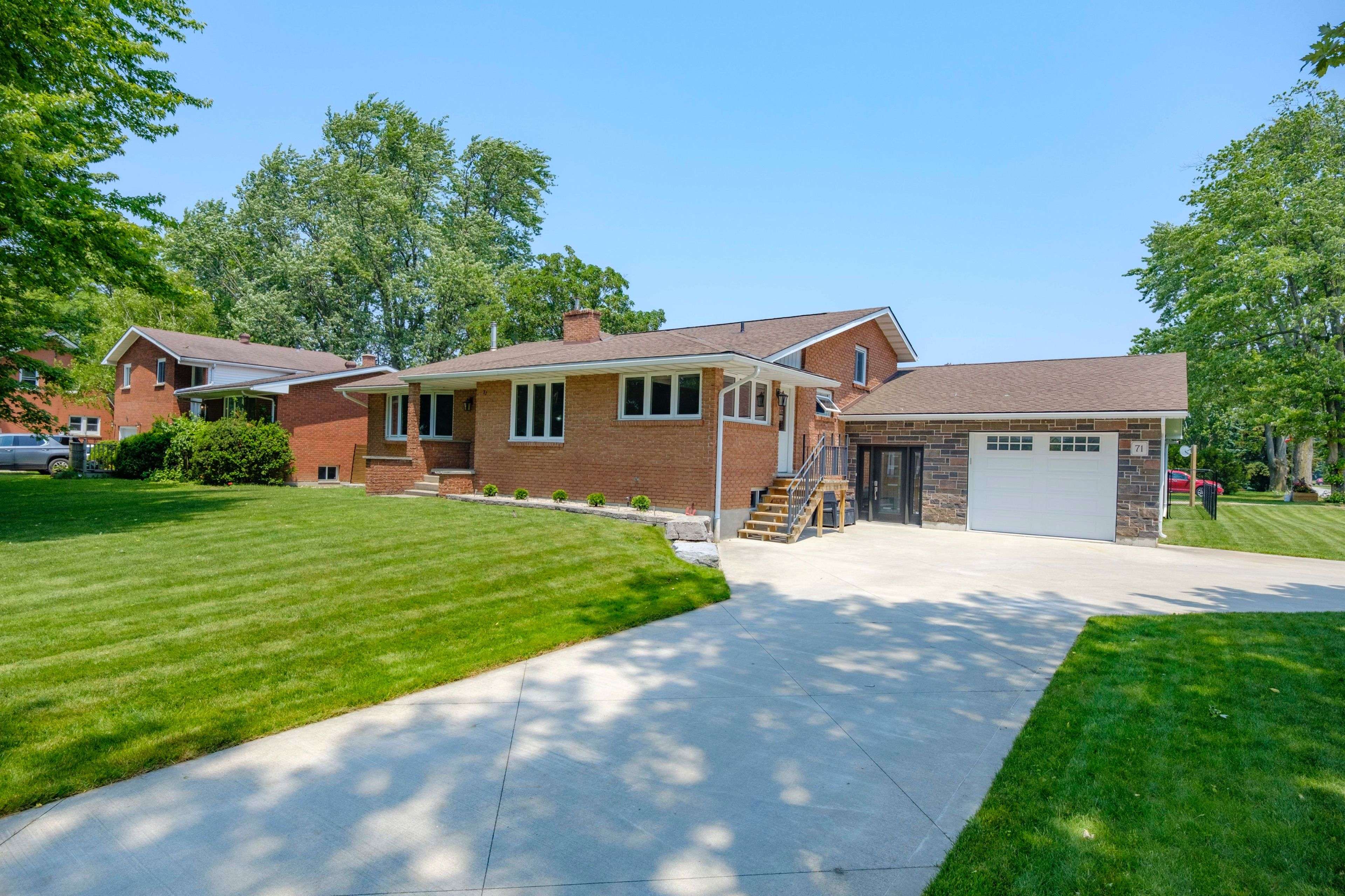 Huron-kinloss, ON N0G 2R0,71 Queen ST