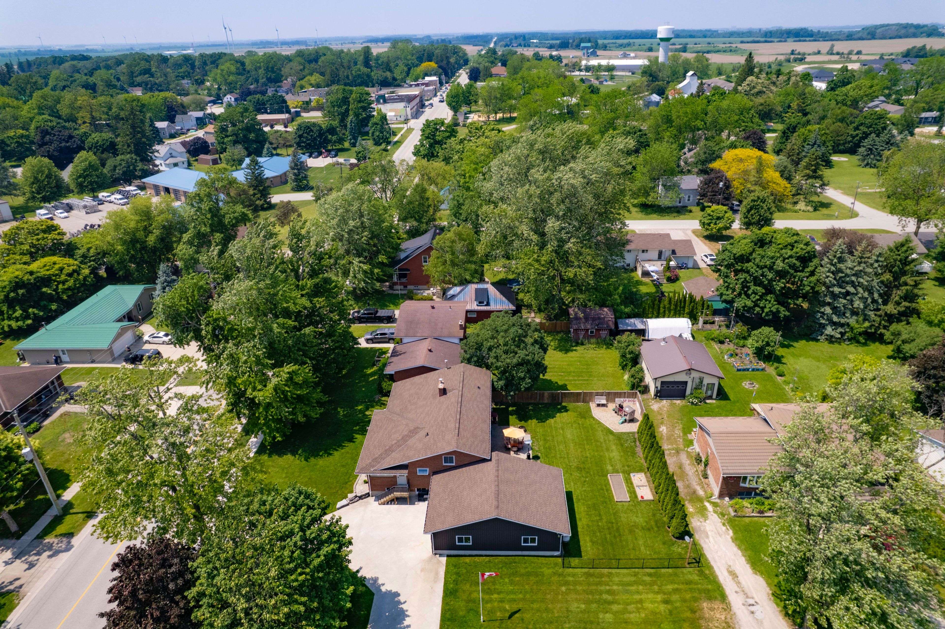 Huron-kinloss, ON N0G 2R0,71 Queen ST
