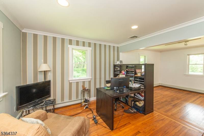 Independence Twp., NJ 07840,108 Petersburg Rd