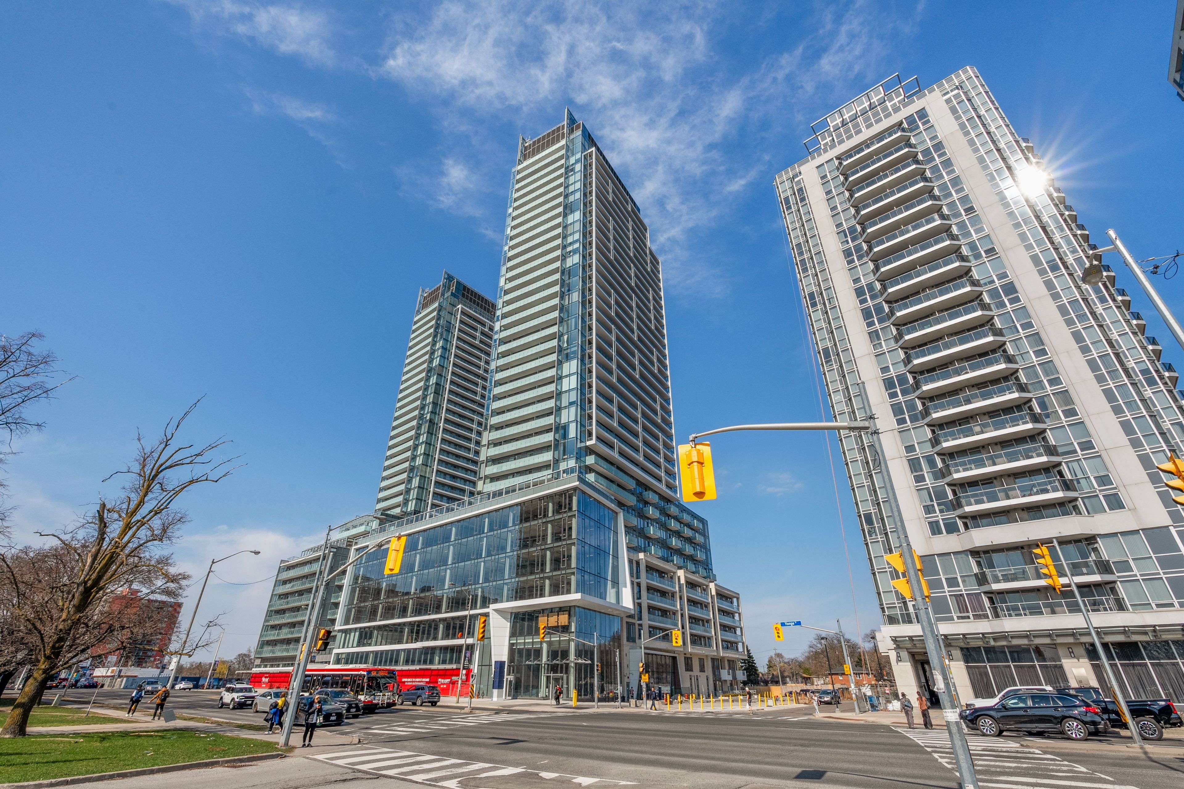 Toronto C14, ON M2M 0B9,8 Olympic Garden DR #S415