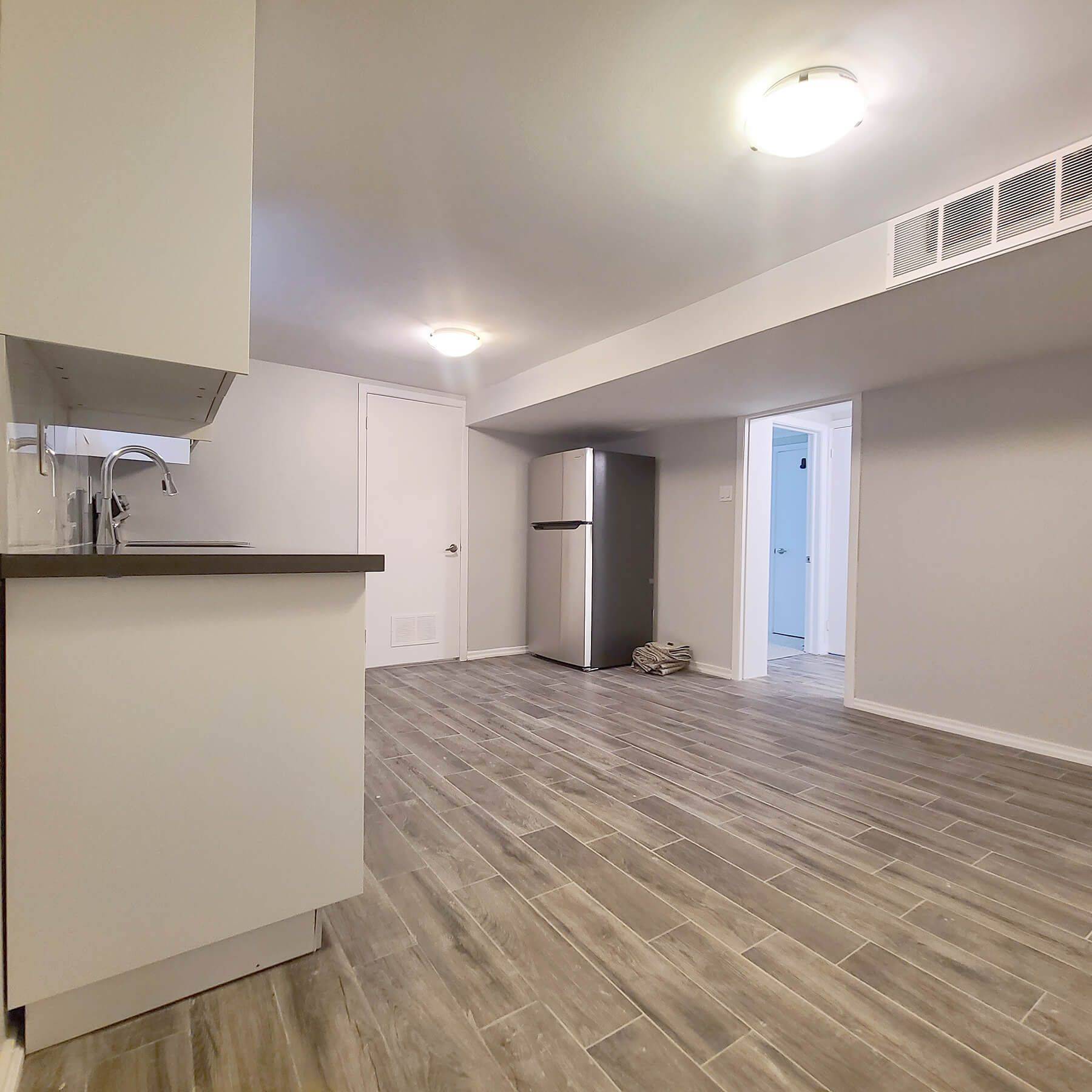 Toronto C14, ON M2N 3T6,114 Empress AVE #Lower