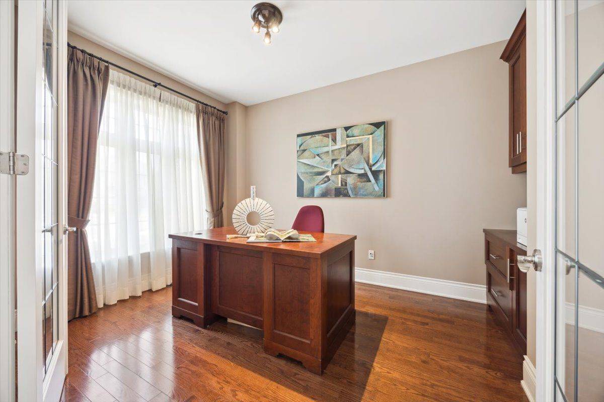 Brampton, ON L6X 0V4,113 Royal West DR